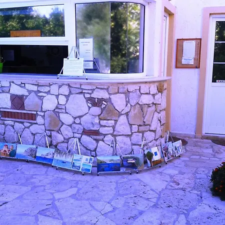 Aparthotel Kastro 3*