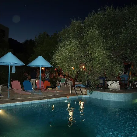 Kastro Aparthotel
