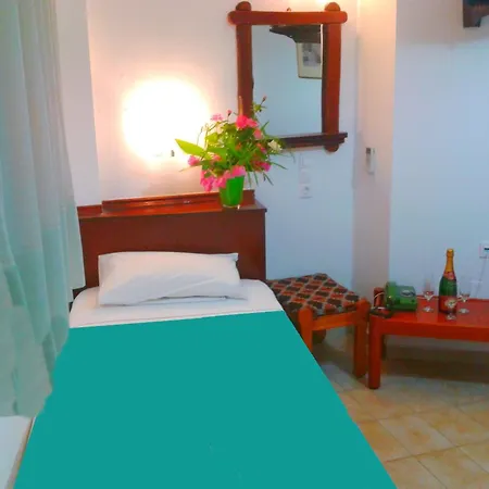 Kastro 3* Myrtos