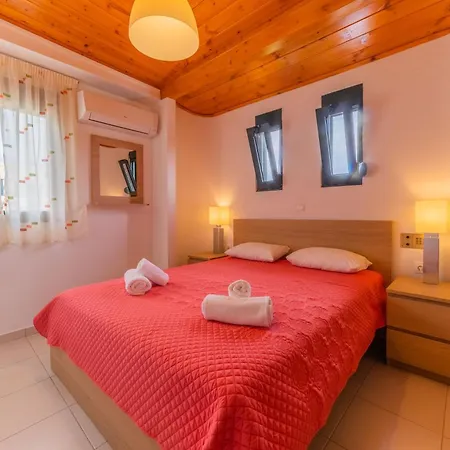 Kastro 3* Myrtos