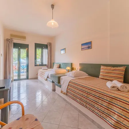 Aparthotel Kastro 3*